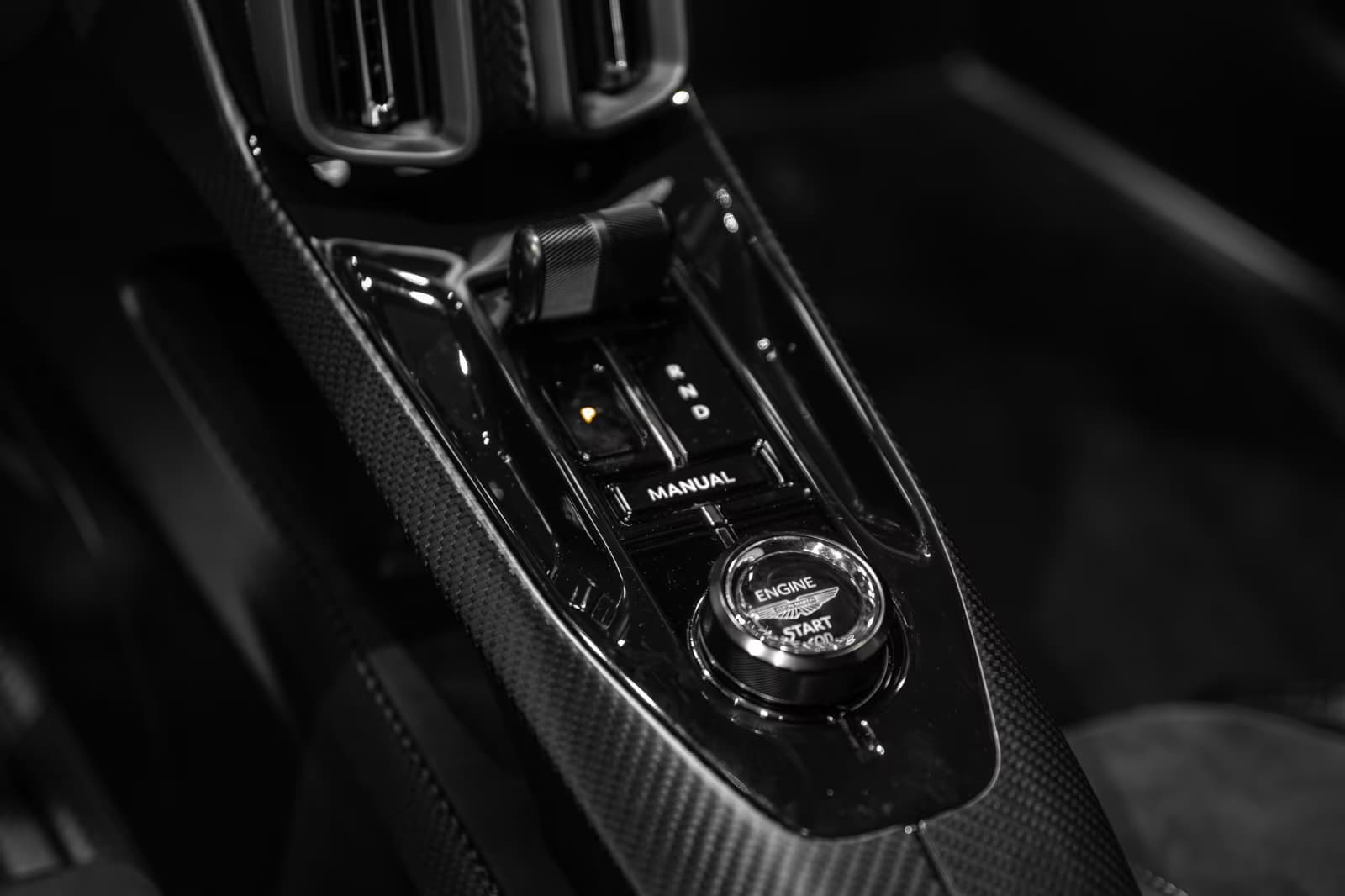 Aston Martin Valhalla