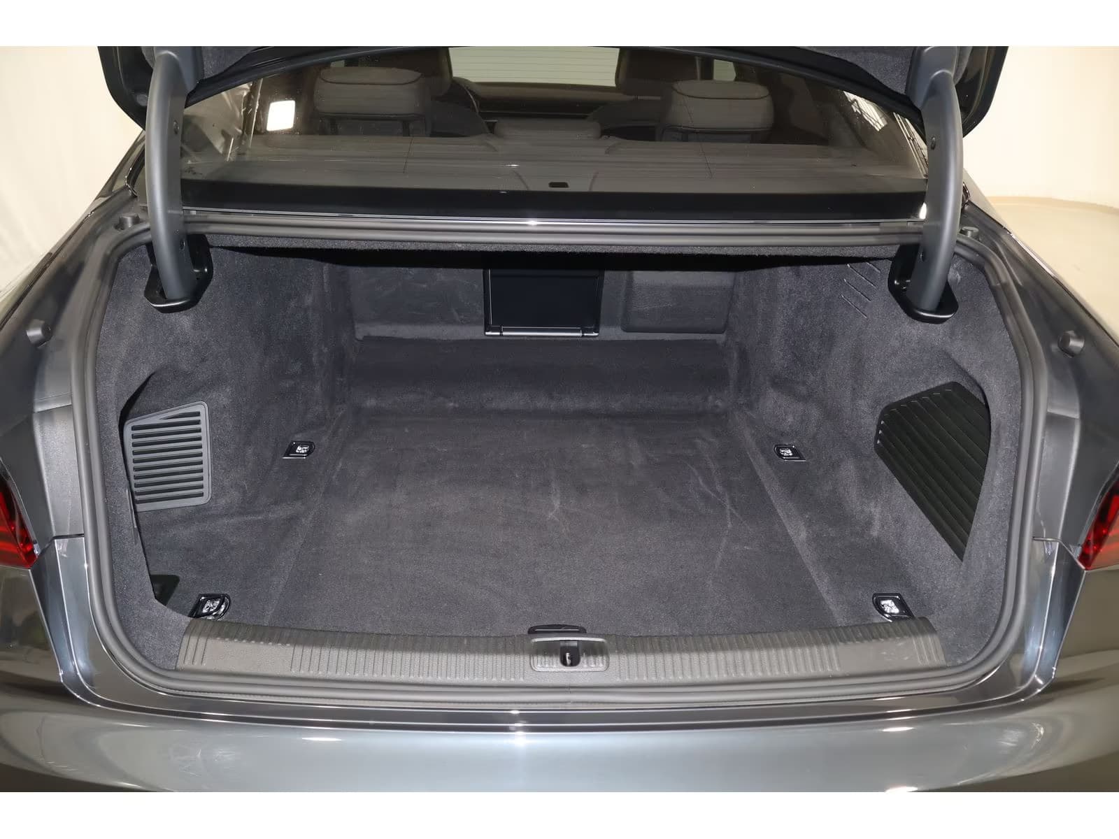Audi A8 50 TDI