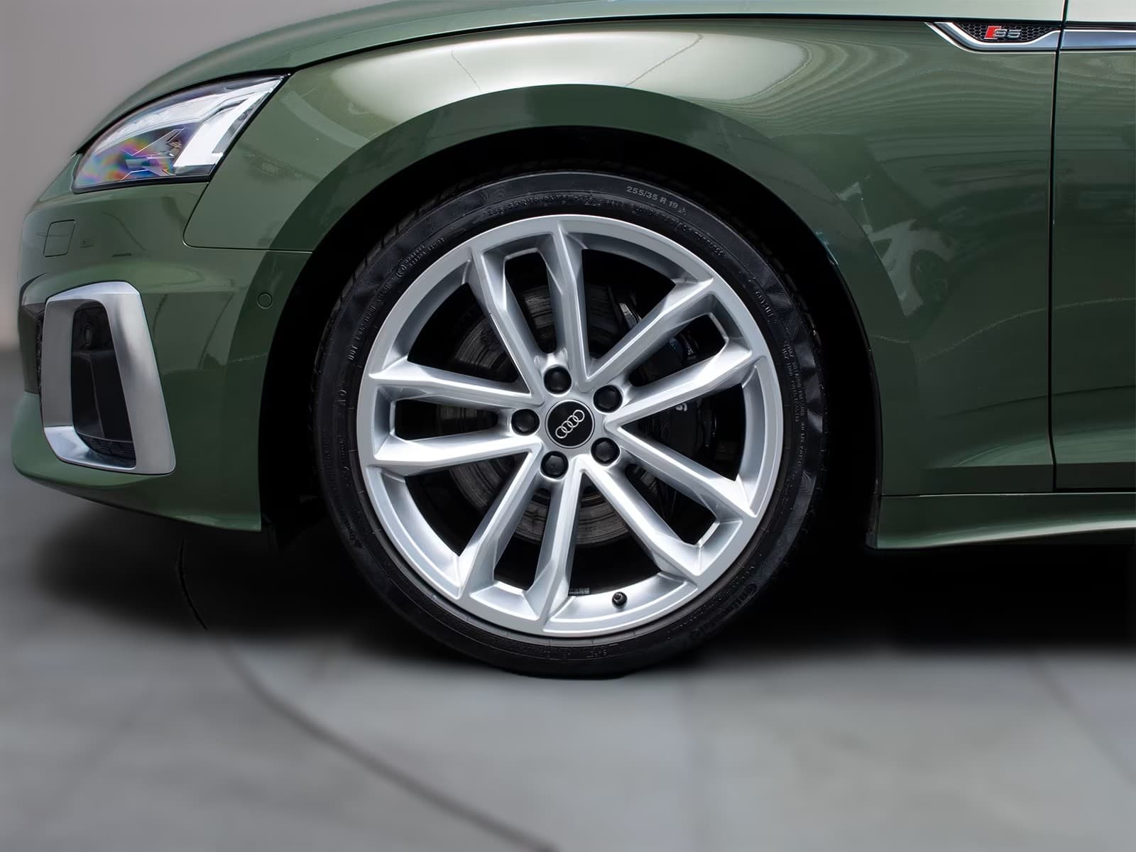 Audi S5