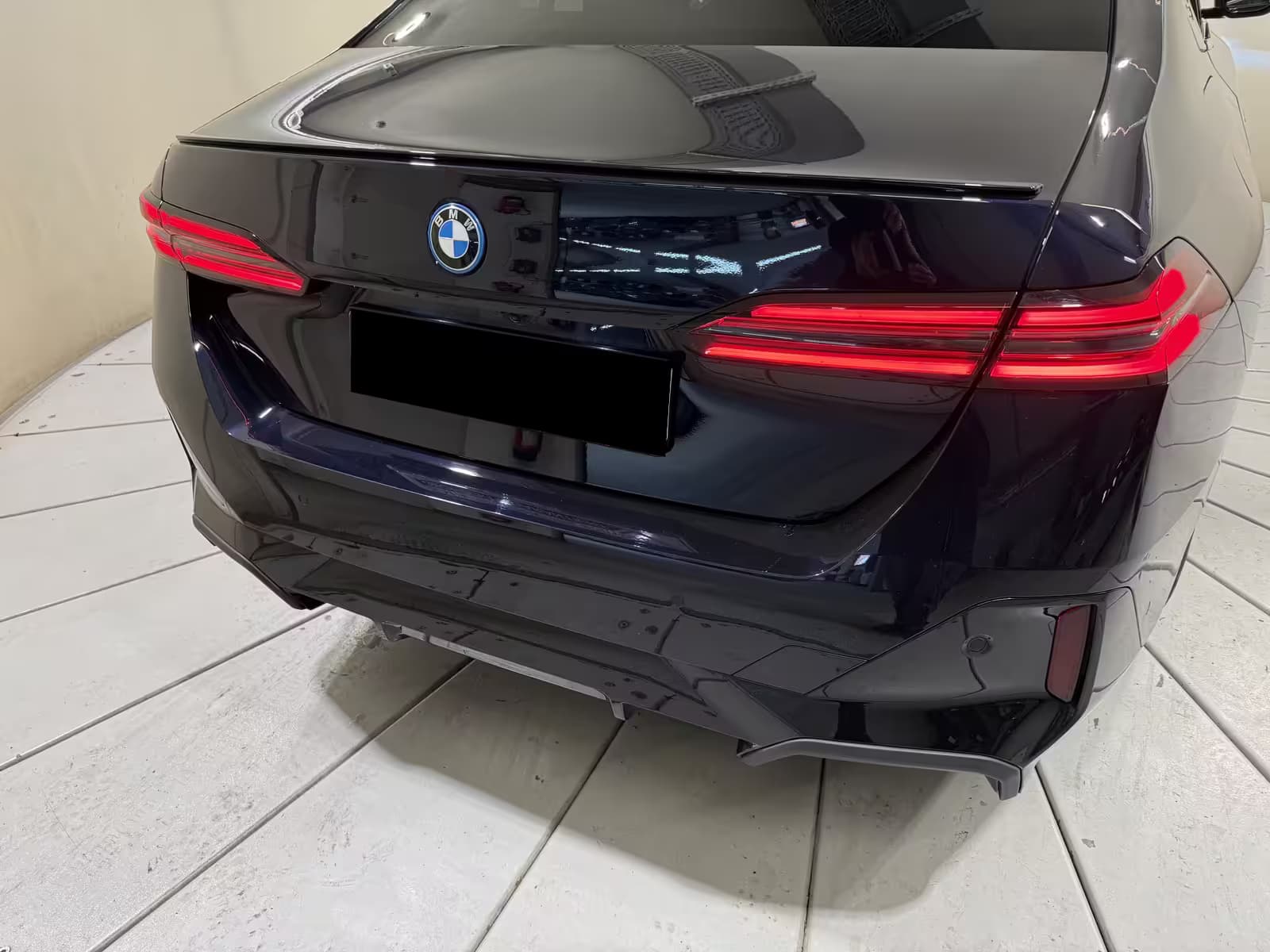 BMW 550e