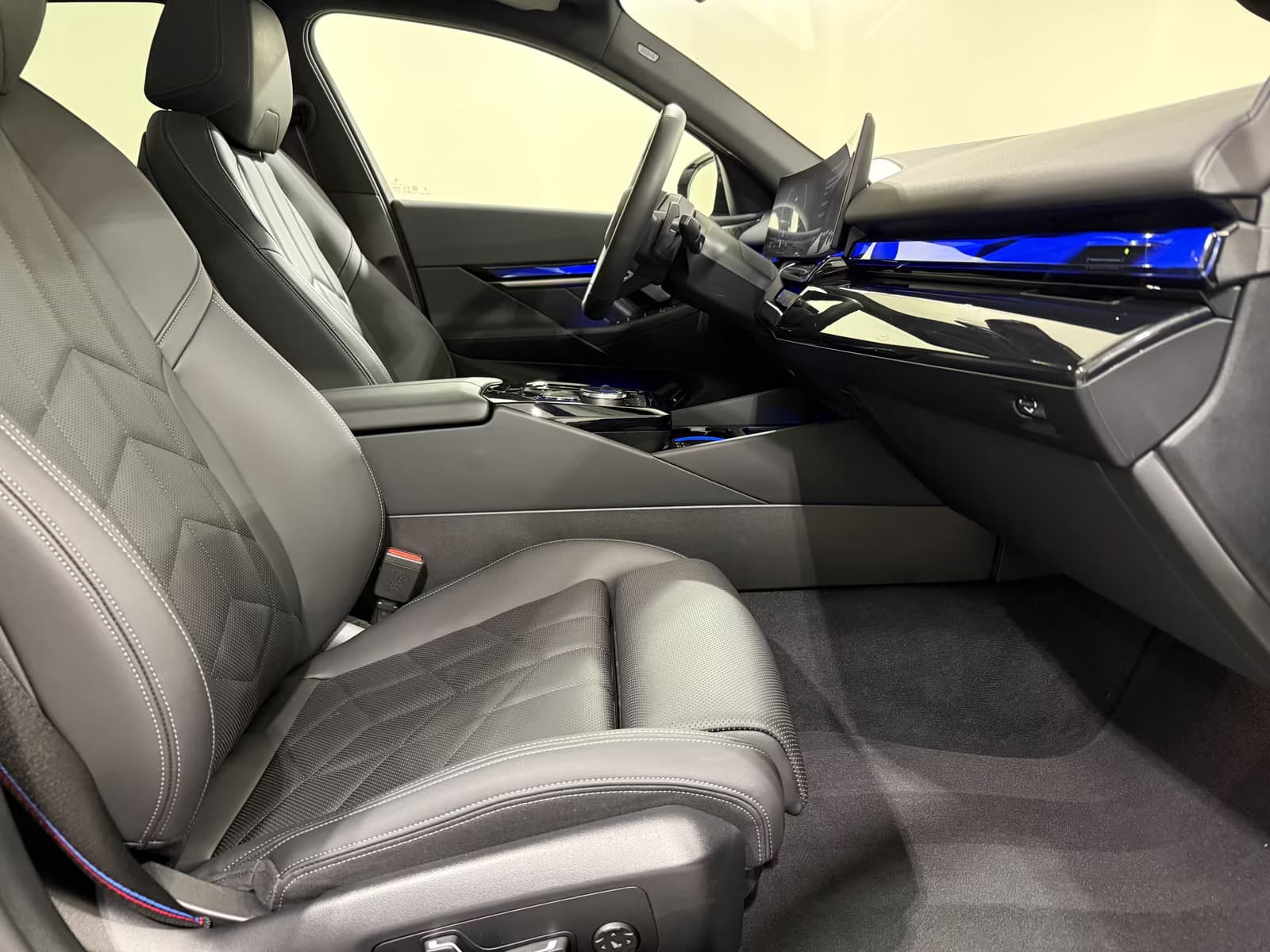 BMW 550e
