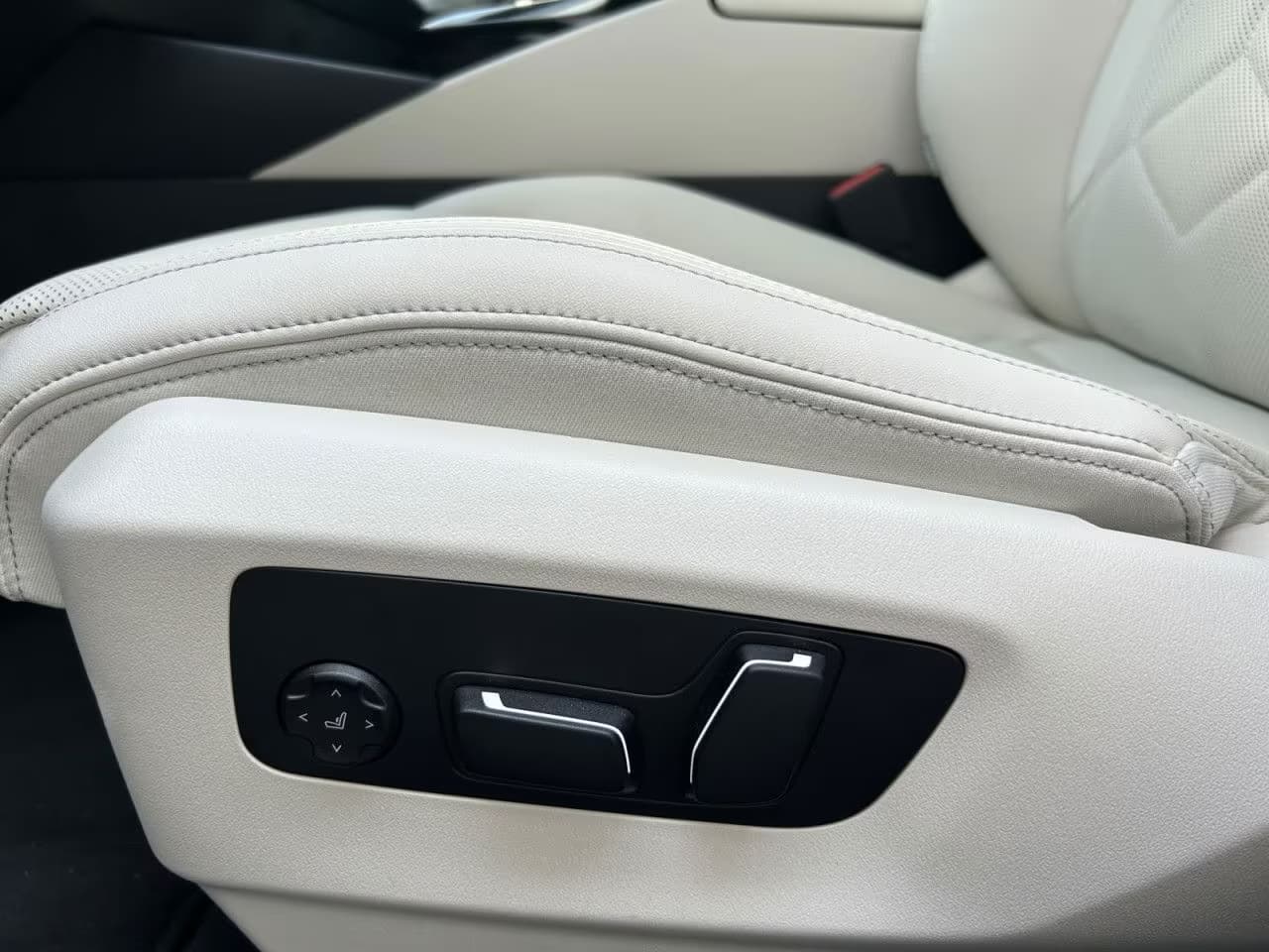 BMW 550e