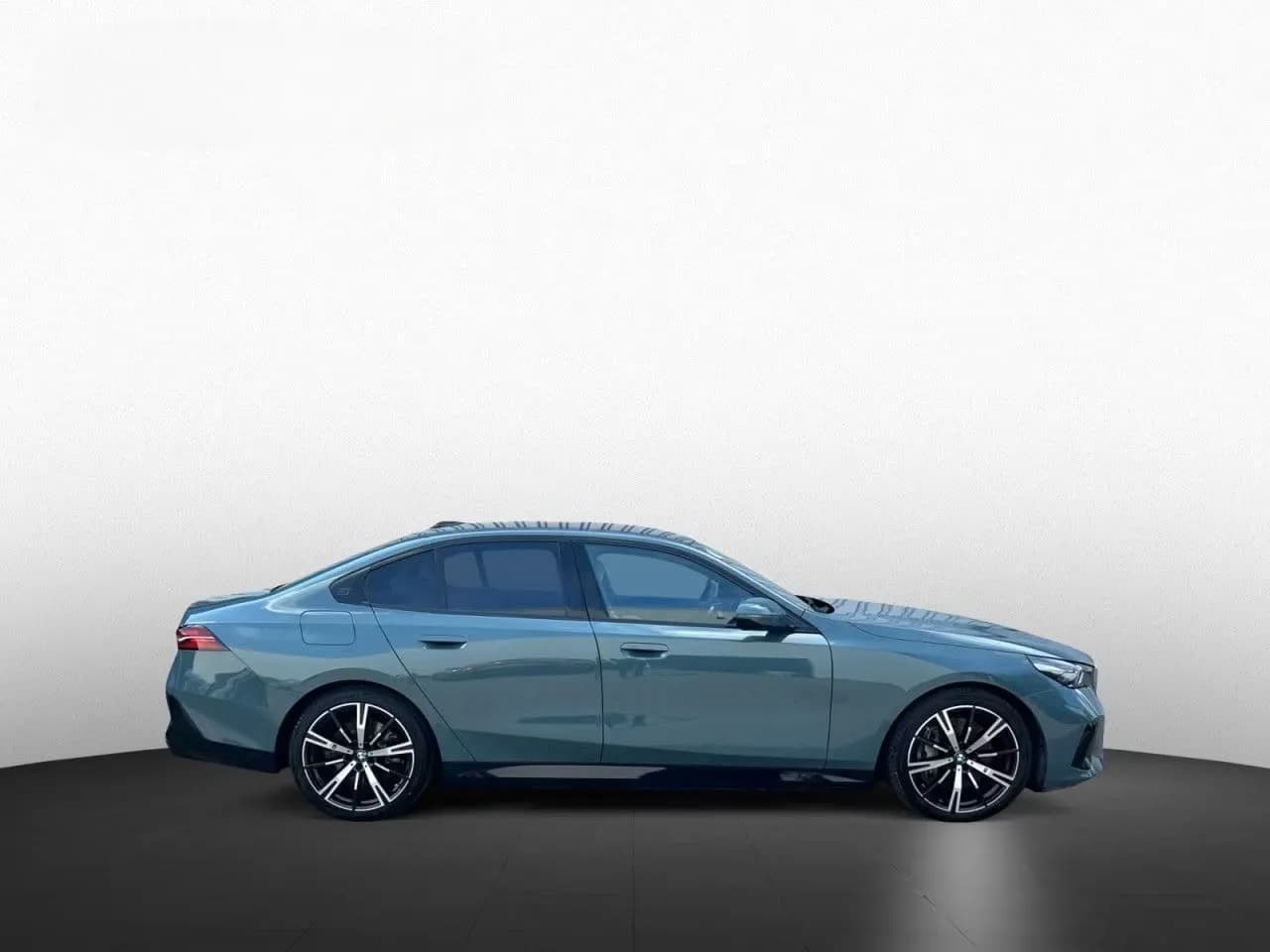 BMW 550e