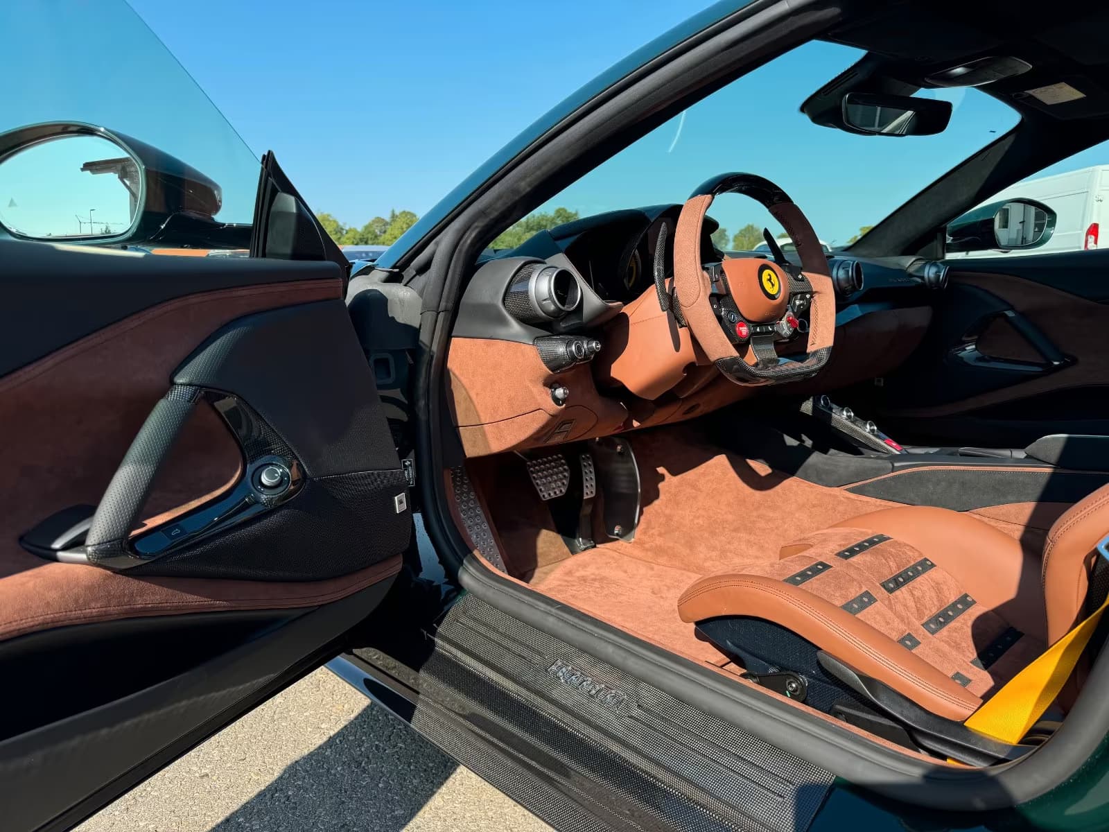 Ferrari 812 GTS