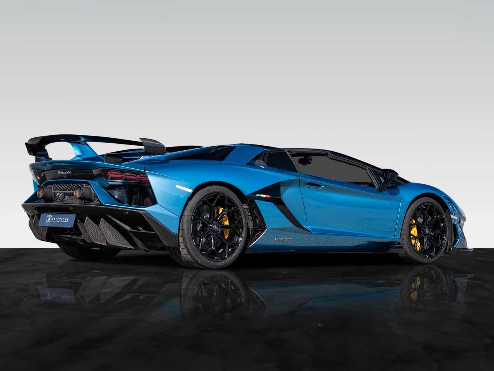 Lamborghini Aventador SVJ