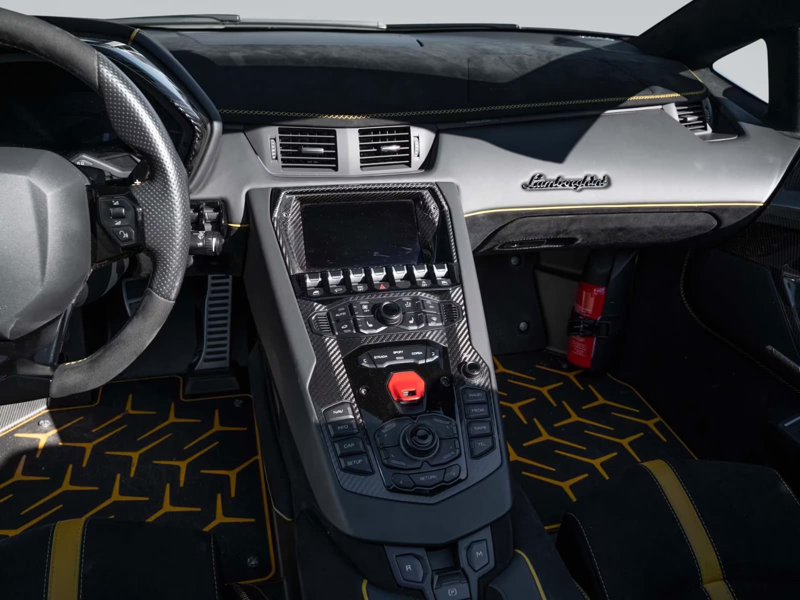 Lamborghini Aventador SVJ
