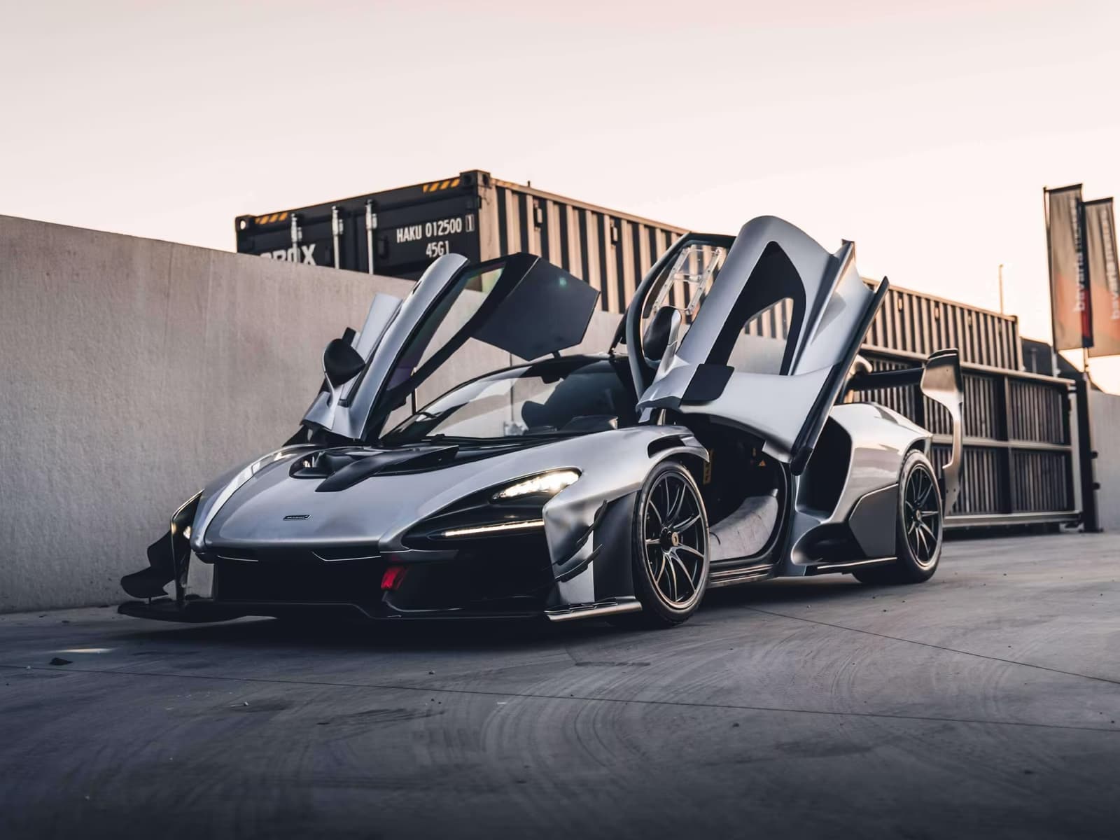 McLaren Senna GTR