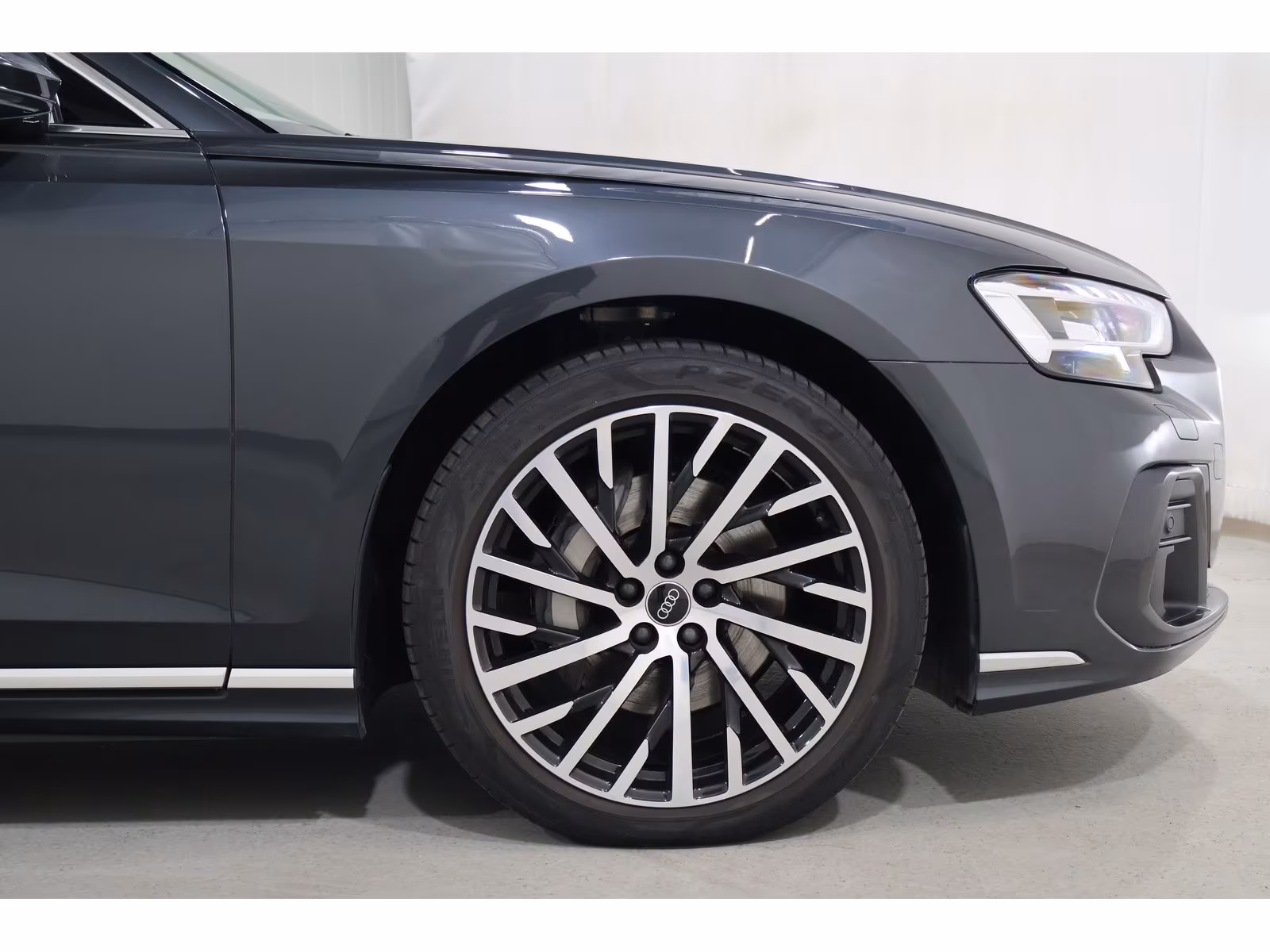 Audi A8 50 TDI