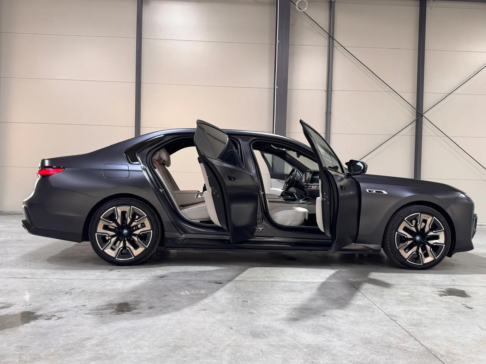 BMW 760e Xdrive