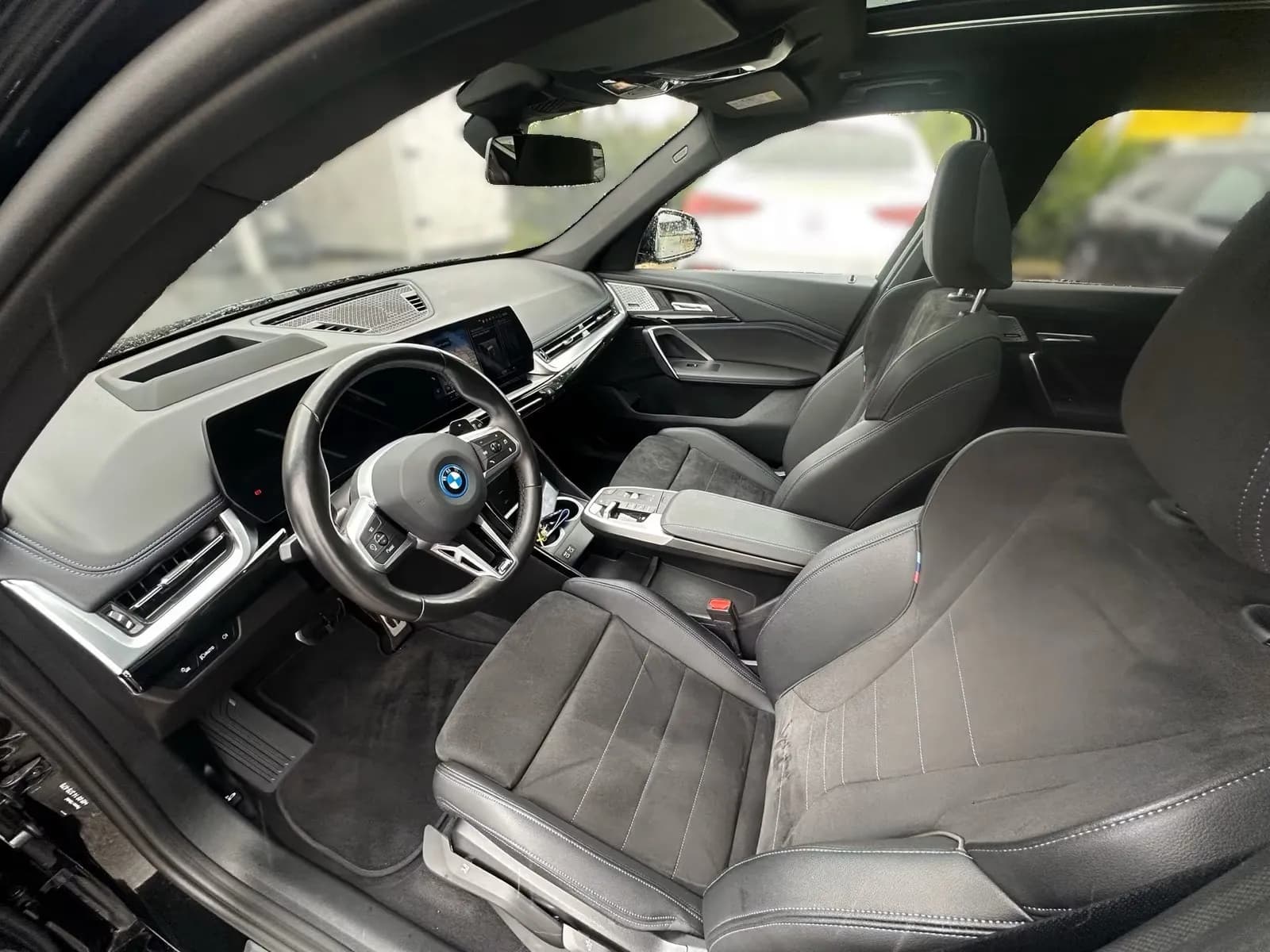 BMW X1 30e
