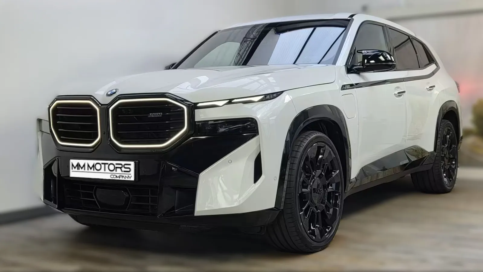 BMW XM