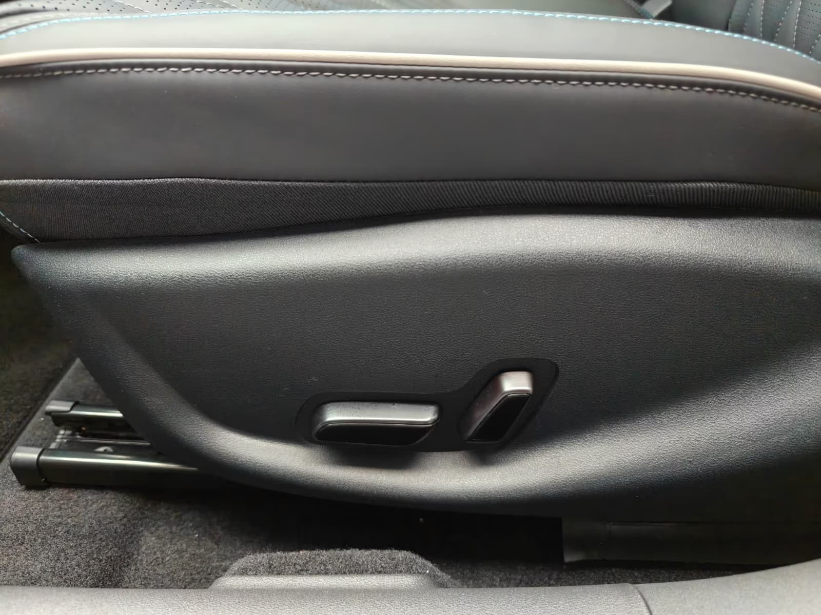 BYD SEAL