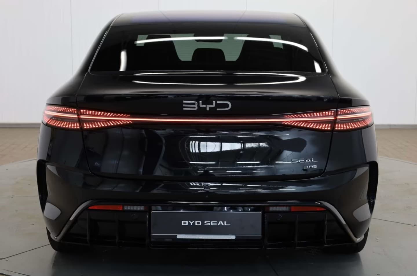 BYD SEAL Performance