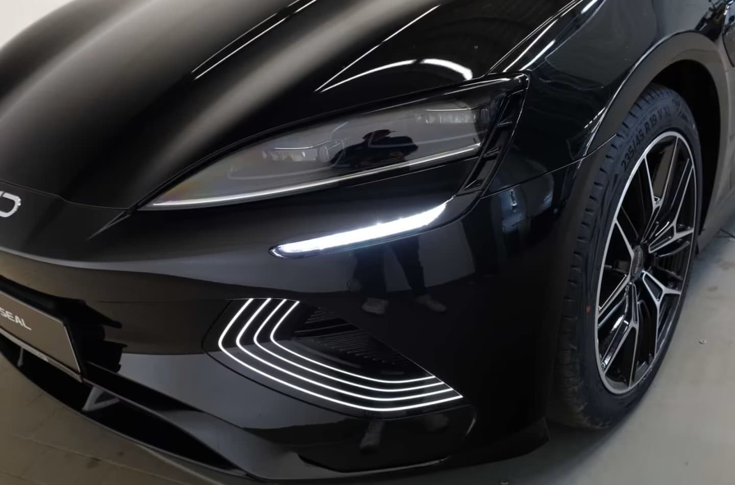 BYD SEAL Performance