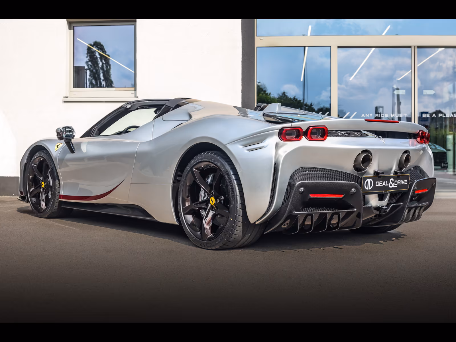 Ferrari SF90