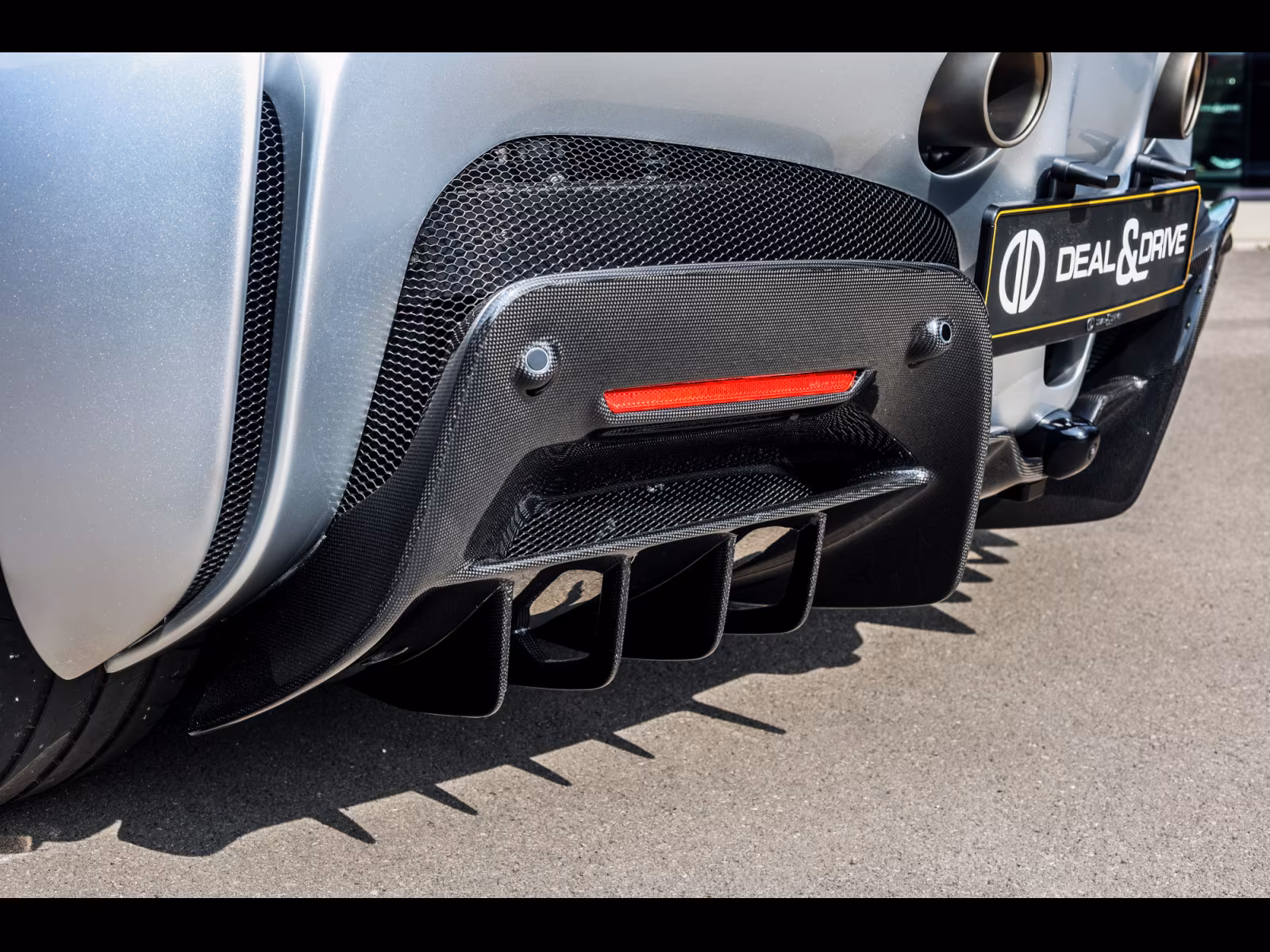 Ferrari SF90