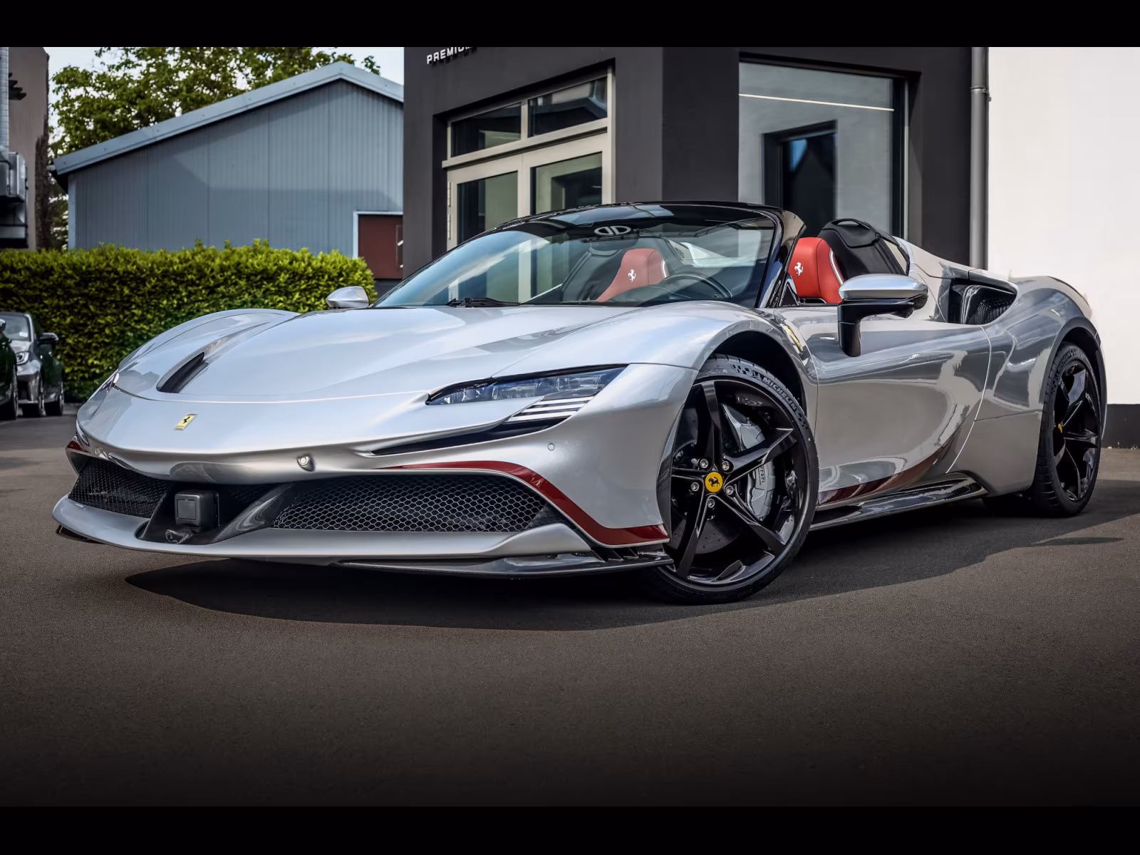 Ferrari SF90