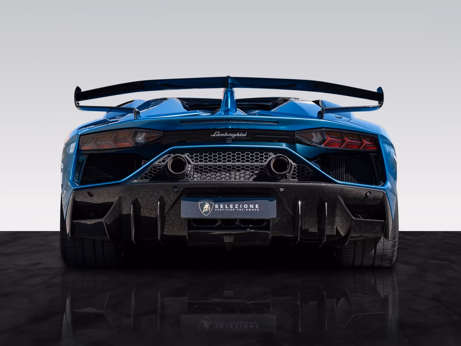 Lamborghini Aventador SVJ